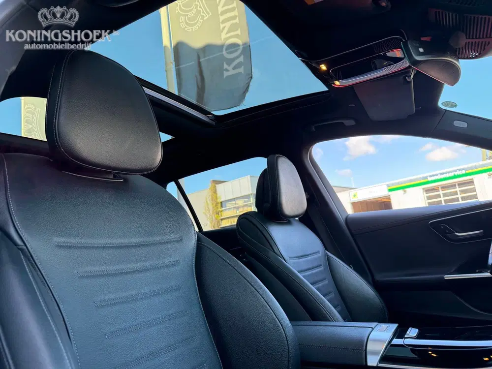 Mercedes-Benz C-Klasse 300 e AMG Line uit 2022, foto 7