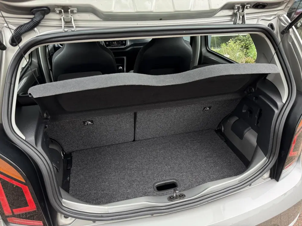 Volkswagen Up! 1.0 | Facelift | Airco | Regensensor | Dealer uit 2021, foto 11