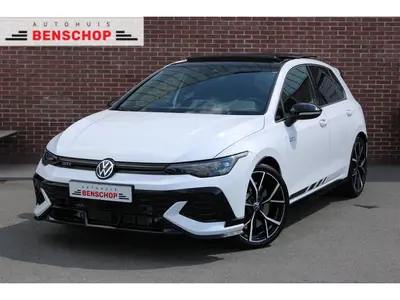 Volkswagen Golf 2.0 TSI 300PK GTI CLUBSPORT |AKRAPOVIC|PANO uit 2025