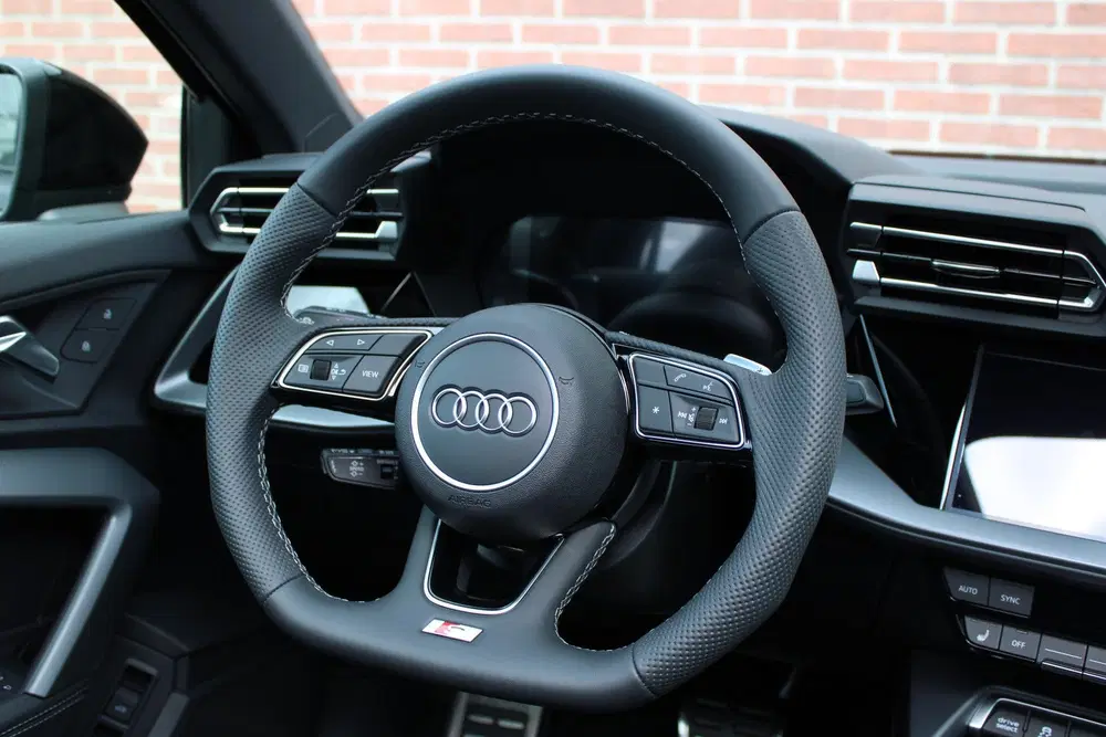 Audi A3 45 TFSI e 272PK S edition Competition uit 2025, foto 15