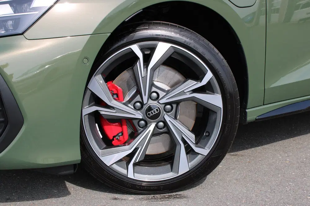Audi A3 45 TFSI e 272PK S edition Competition uit 2025, foto 5