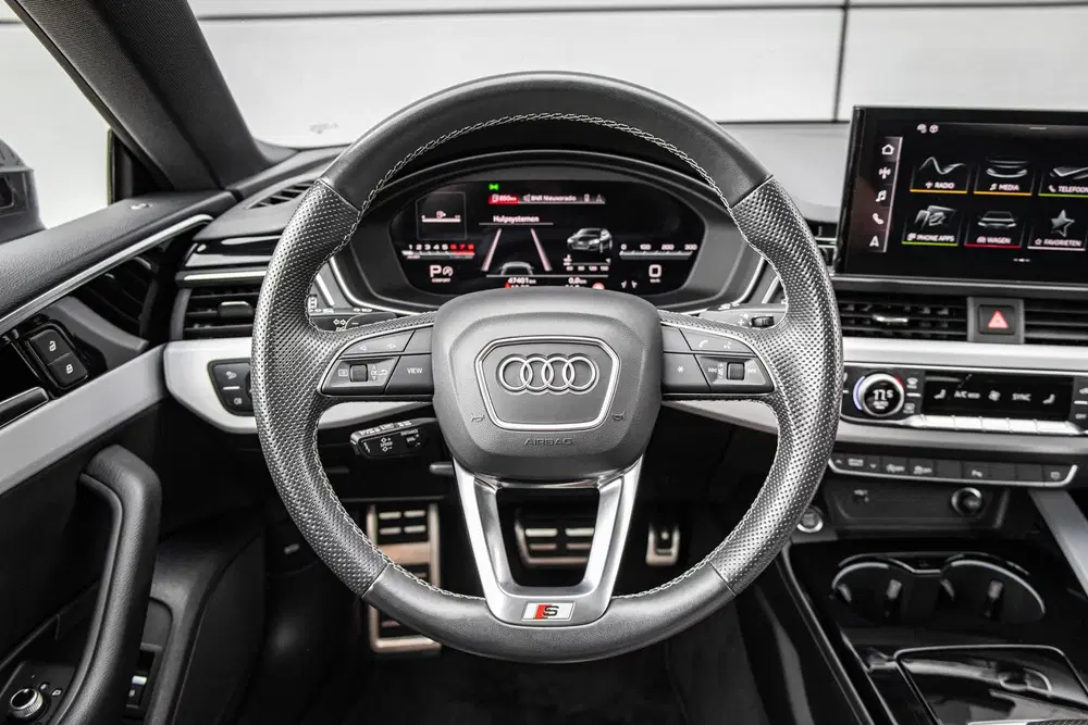 Audi A5 40 TFSI 204pk S Edition Competition uit 2023, foto 20
