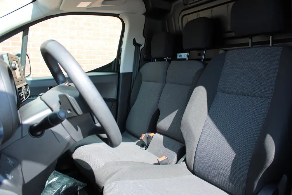 Toyota Proace City Challenger Long 50 kWh 136PK uit 2025, foto 10