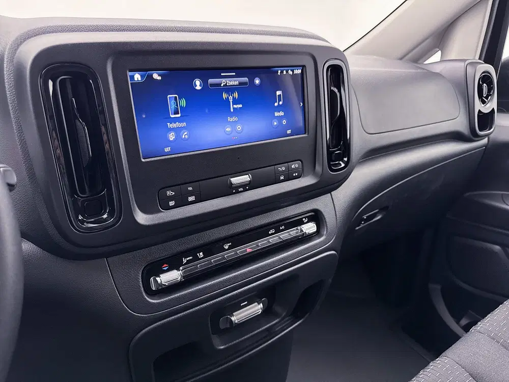 Mercedes-Benz Vito 116 L2 Pro Trekhaak Led Camera met sensor uit 2024, foto 10