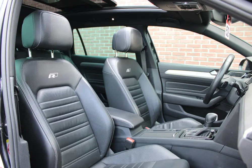 Volkswagen Passat Variant 1.5 TSI 150PK R-Line Business |PAN uit 2023, foto 11