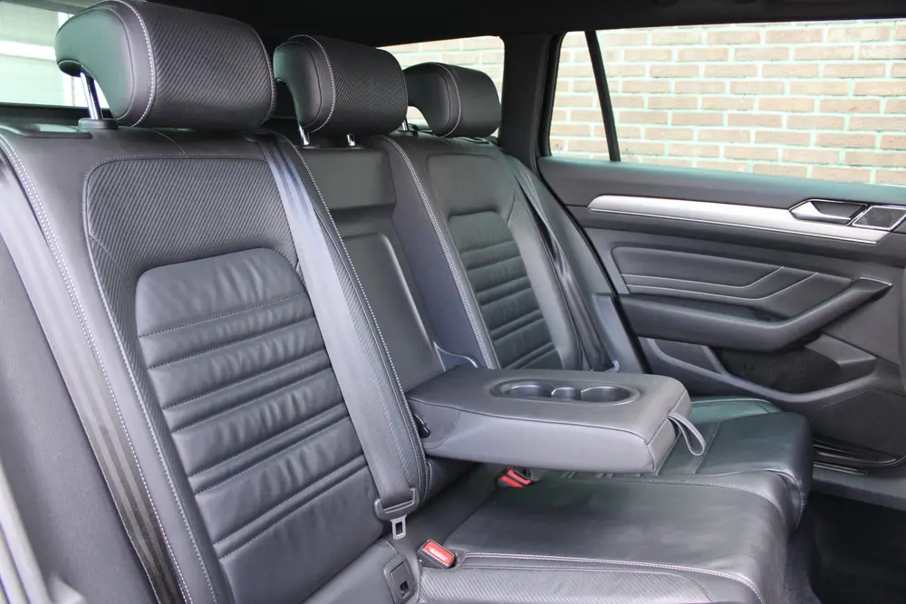 Volkswagen Passat Variant 1.5 TSI 150PK R-Line Business |PAN uit 2023, foto 14