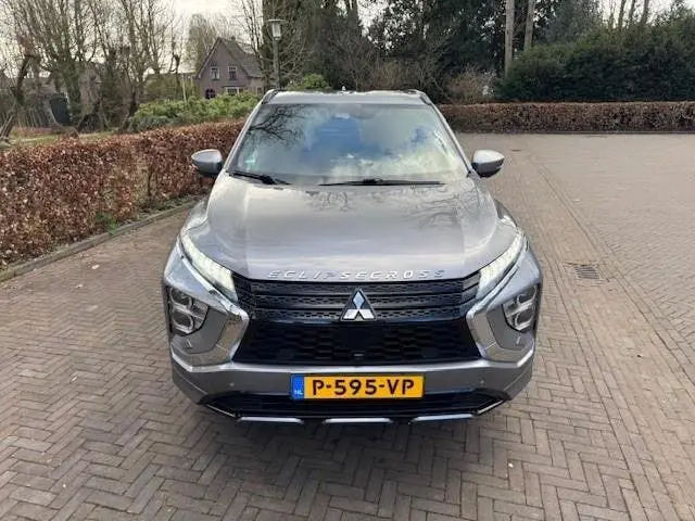 Mitsubishi Eclipse Cross 2.4PHEV Executive uit 2022, foto 2