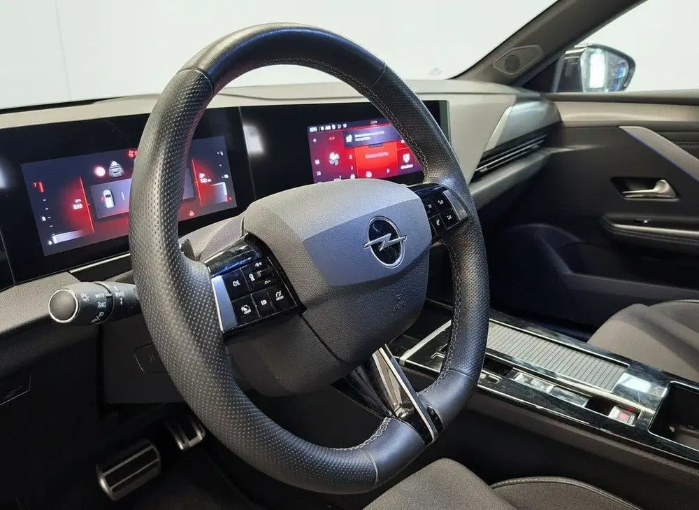Opel Astra 1.2 Turbo GS uit 2024, foto 17