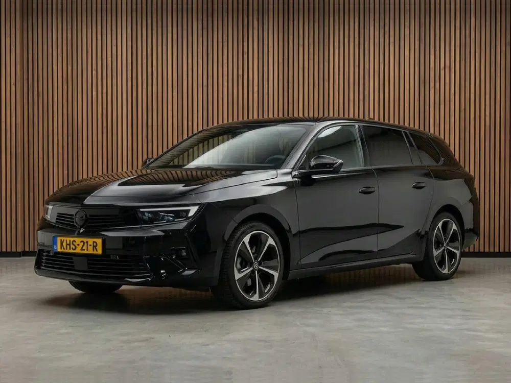Opel Astra 1.2 Turbo GS uit 2024, foto 3