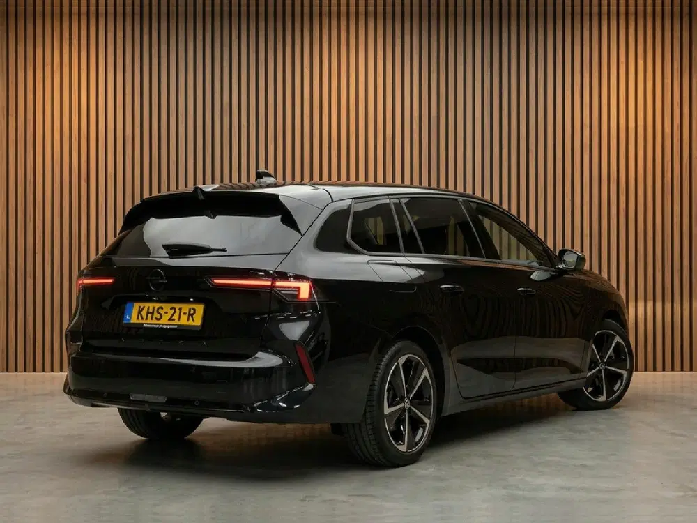 Opel Astra 1.2 Turbo GS uit 2024, foto 5