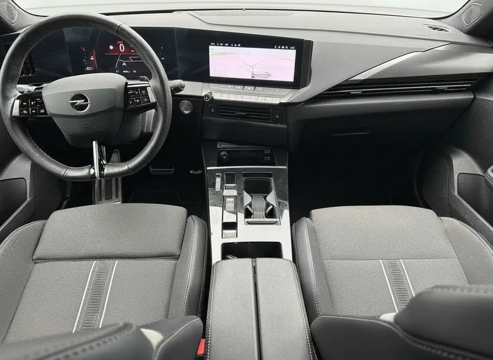Opel Astra 1.2 Turbo GS uit 2024, foto 8