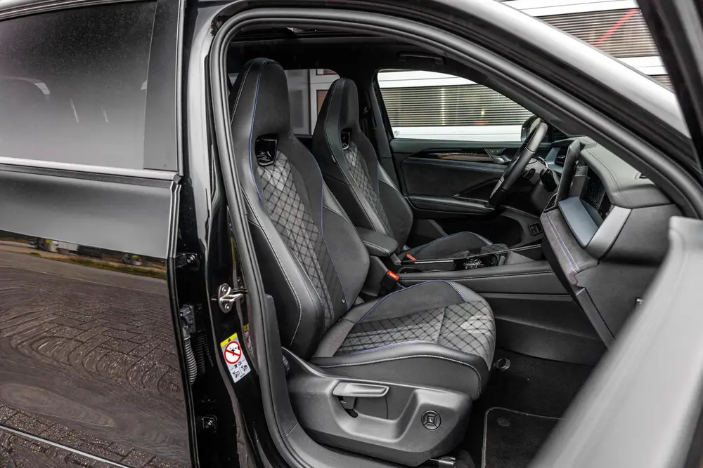 Volkswagen Tayron 1.5 eHybrid 204pk R-Line Edition | SoH 100 uit 2026, foto 18