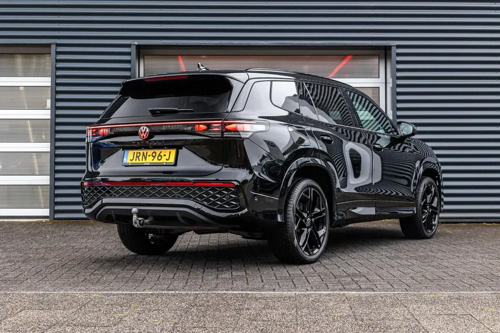 Volkswagen Tayron 1.5 eHybrid 204pk R-Line Edition | SoH 100 uit 2026, foto 2