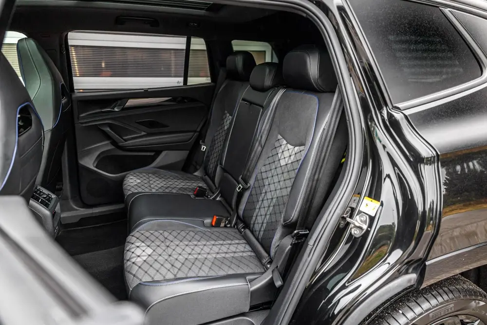Volkswagen Tayron 1.5 eHybrid 204pk R-Line Edition | SoH 100 uit 2026, foto 6