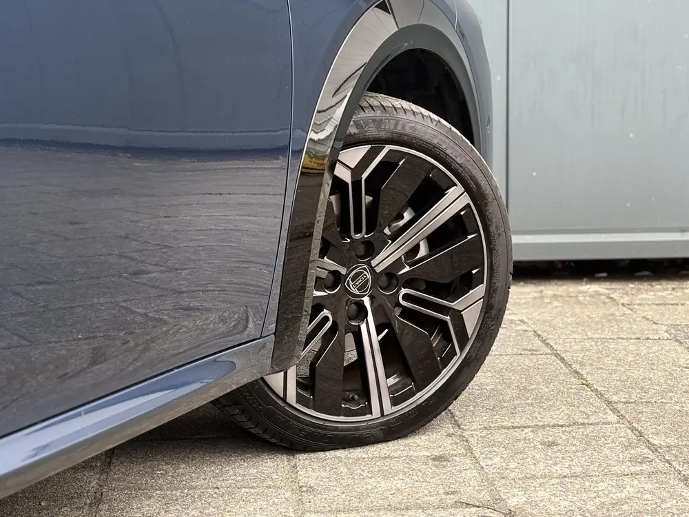 Lancia Ypsilon Edizione Limitata Cassina Navigatie | Apple c uit 2024, foto 11