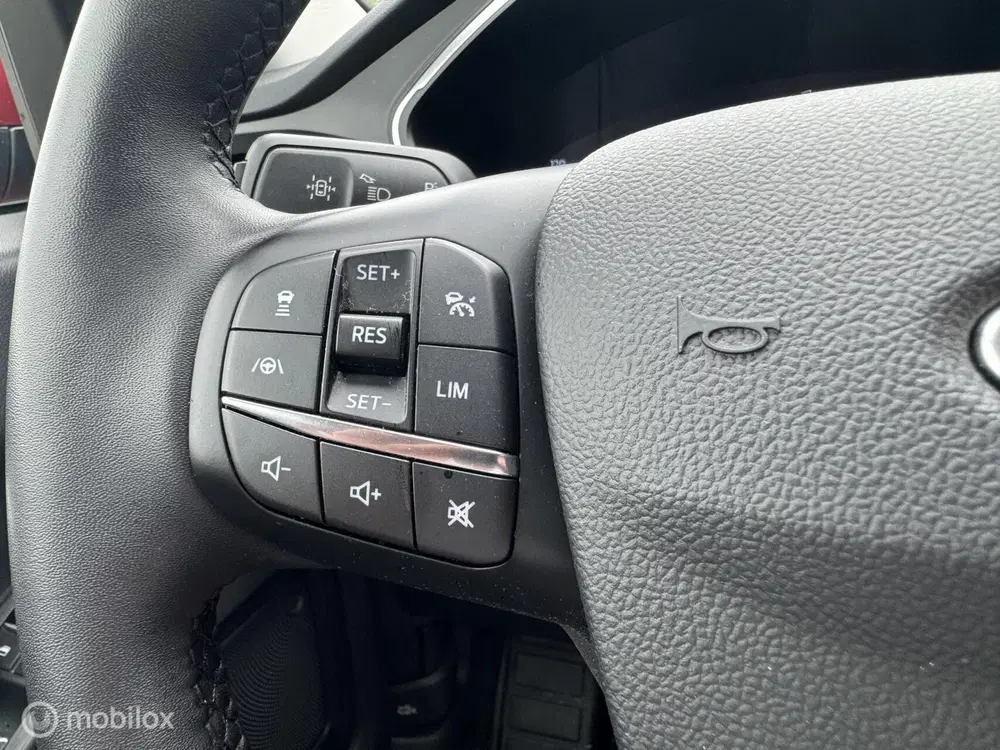 Ford Kuga 2.5 PHEV Titanium X uit 2022, foto 13
