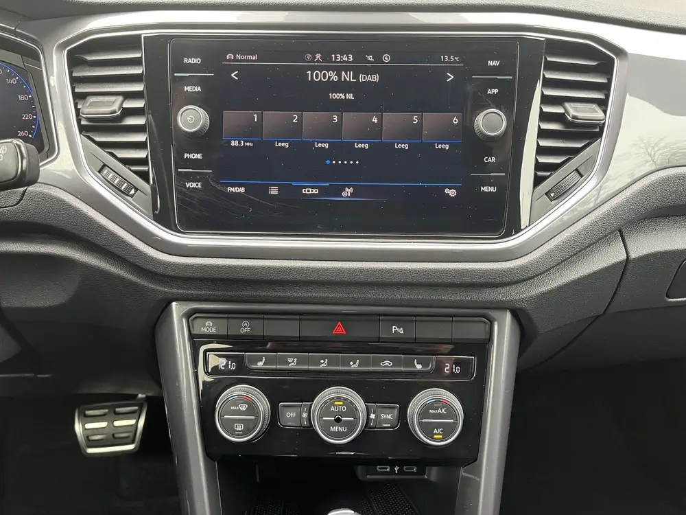Volkswagen T-Roc 1.5 TSI Sport Business R-line Digitaal disp uit 2021, foto 13