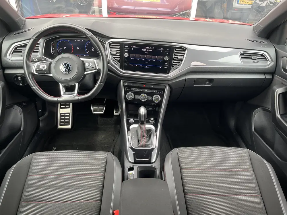 Volkswagen T-Roc 1.5 TSI Sport Business R-line Digitaal disp uit 2021, foto 6