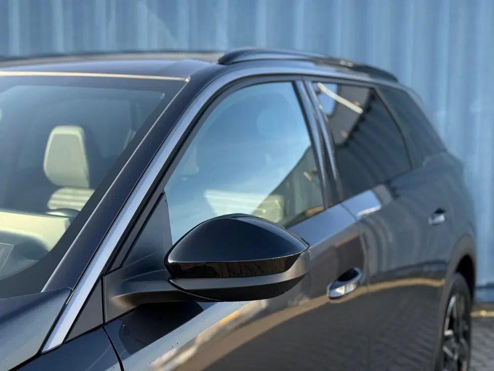 Peugeot 5008 1.2 Hybrid 136 Allure uit 2025, foto 11