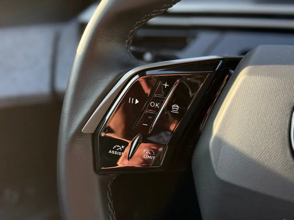 Peugeot 5008 1.2 Hybrid 136 Allure uit 2025, foto 20