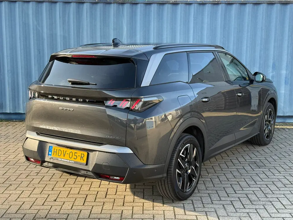 Peugeot 5008 1.2 Hybrid 136 Allure uit 2025, foto 5