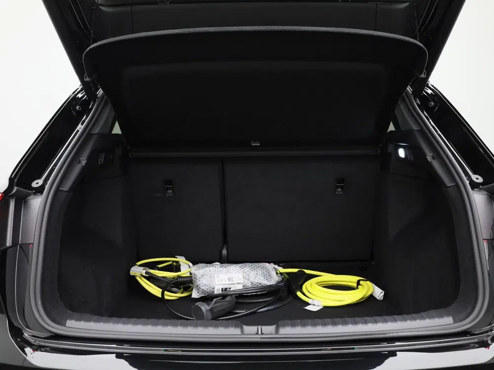 Audi Q4 e-tron 45 Edition 82 kWh l Climate control l Navi uit 2025, foto 14