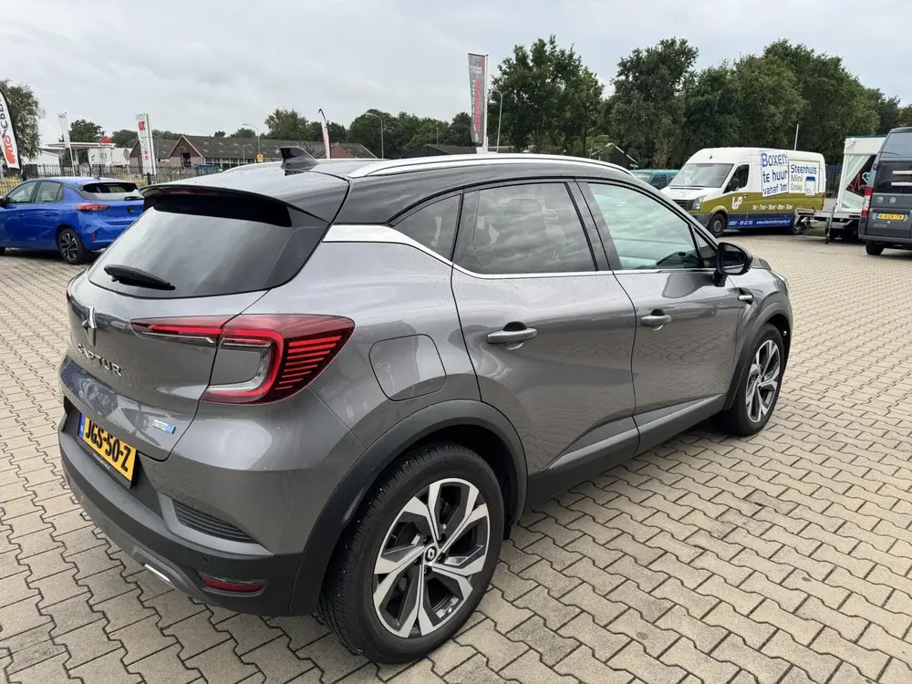 Renault Captur 1.6 E-Tech plug-in hybrid 160 R.S.Line uit 2022, foto 7
