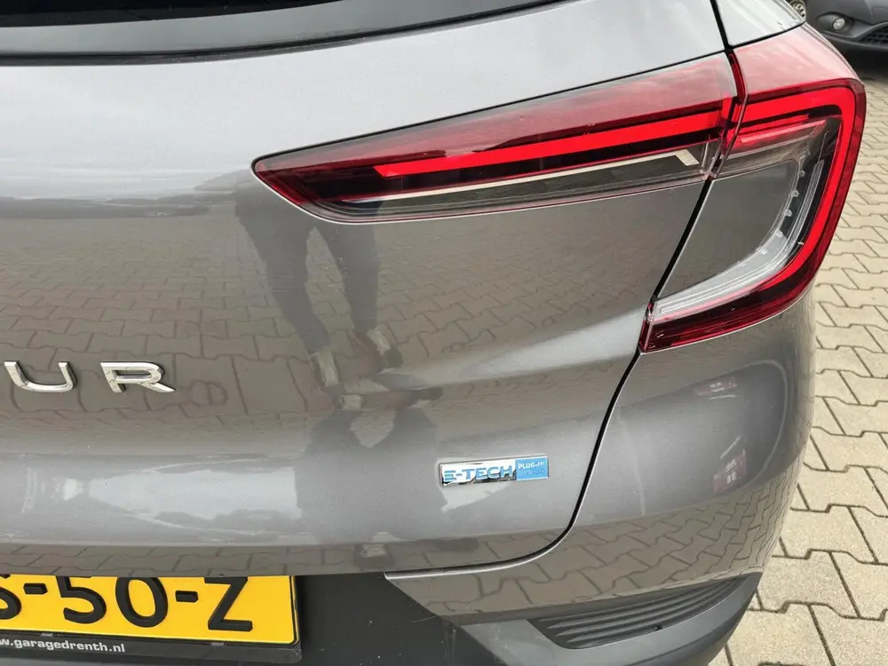 Renault Captur 1.6 E-Tech plug-in hybrid 160 R.S.Line uit 2022, foto 9