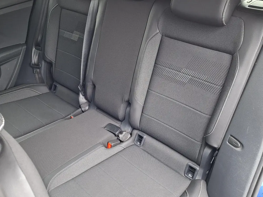 Volkswagen T-Cross 1.0 TSI Style Camera, trekhaak, stoelverw uit 2019, foto 15