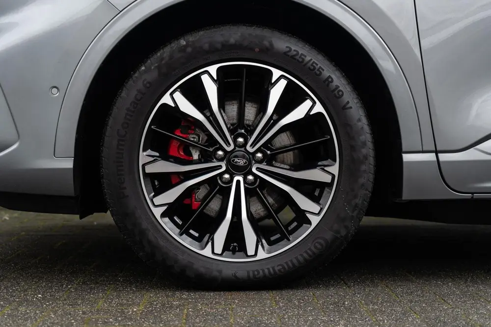 Ford Kuga 2.5 PHEV ST-Line X 225PK PANO uit 2021, foto 8
