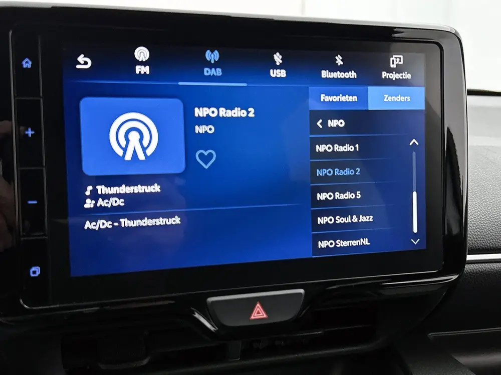 Toyota Yaris 1.5 Hybrid Style uit 2023, foto 9