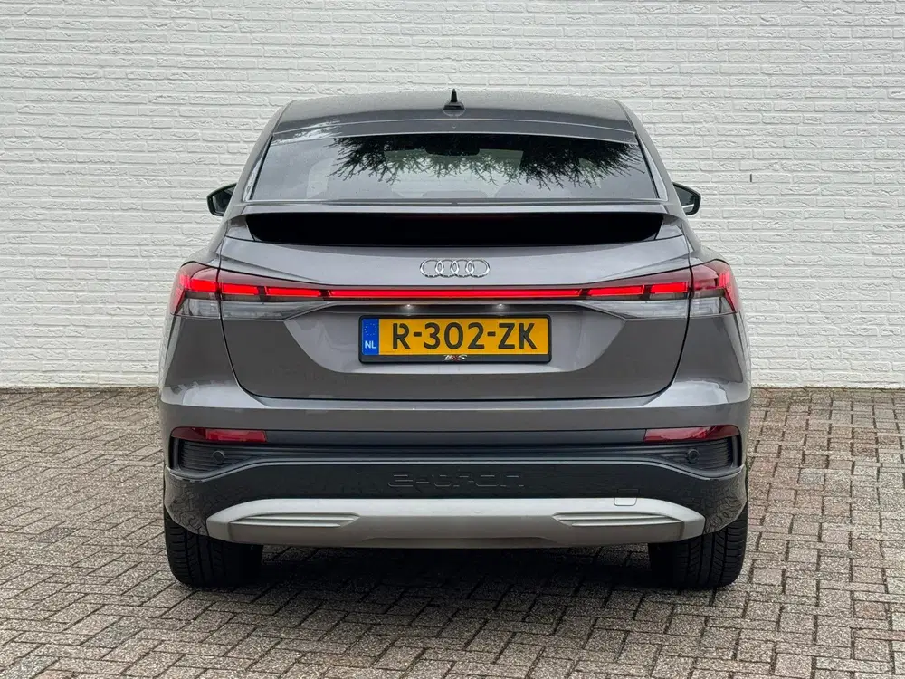 Audi Q4 e-tron 35 Advanced edition 55 kWh SOh 92% uit 2022, foto 17