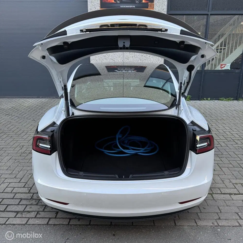 Tesla Model 3 Performance + MMX Pack + IAP uit 2022, foto 18