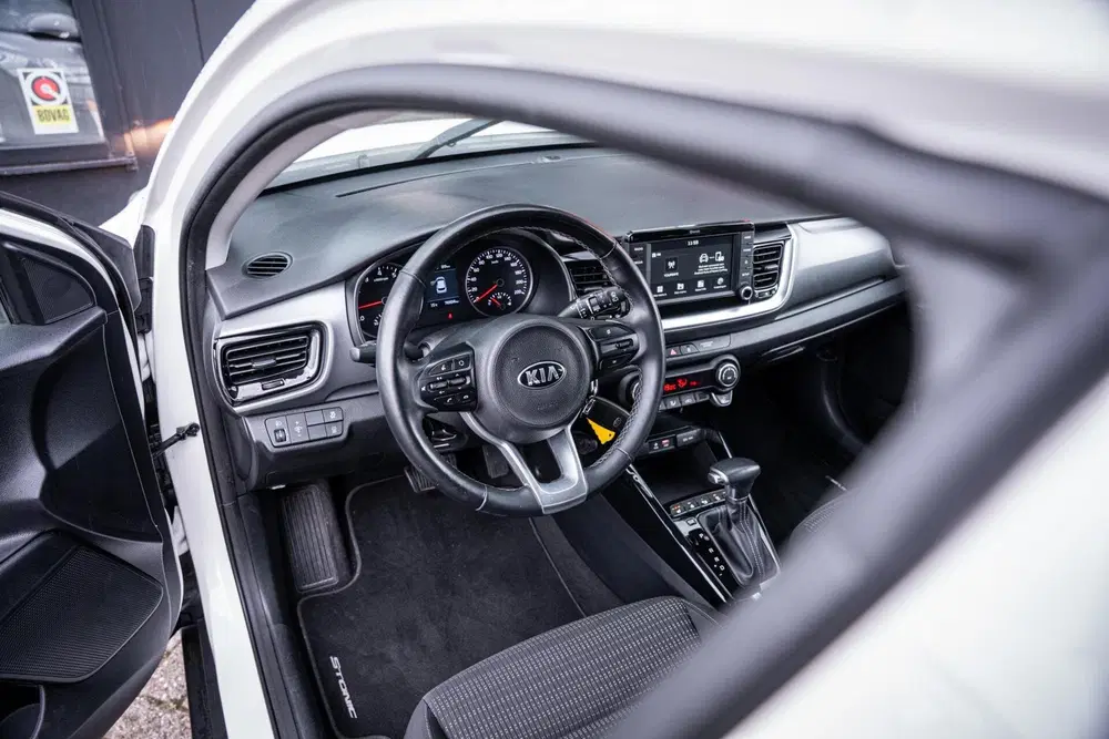Kia Stonic 1.0 T-GDi DynamicPlusLine*AUTOMAAT*CARPLAY uit 2019, foto 15