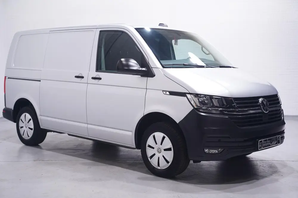 Volkswagen Transporter 2.0 TDI 150 pk L1 DSG Aut. Navi uit 2023, foto 2