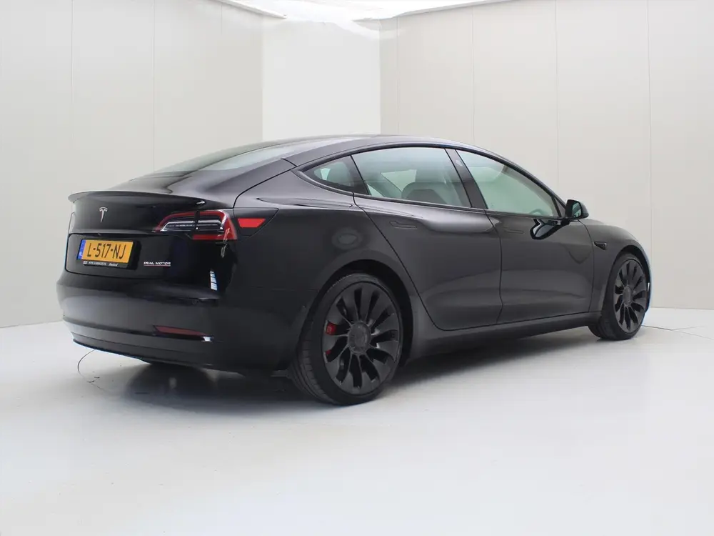 Tesla Model 3 Performance AWD 486pk 75 kWh FACELIFT 87 uit 2021, foto 3