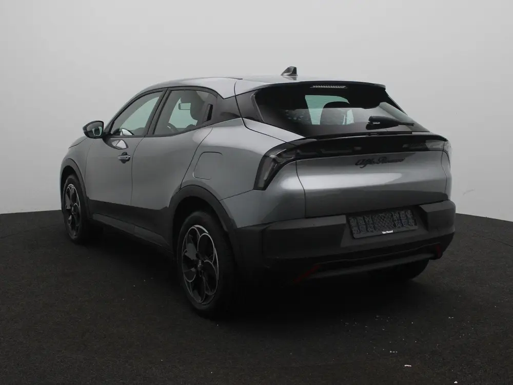 Alfa Romeo Junior Elettrica 54 kWh uit 2025, foto 2