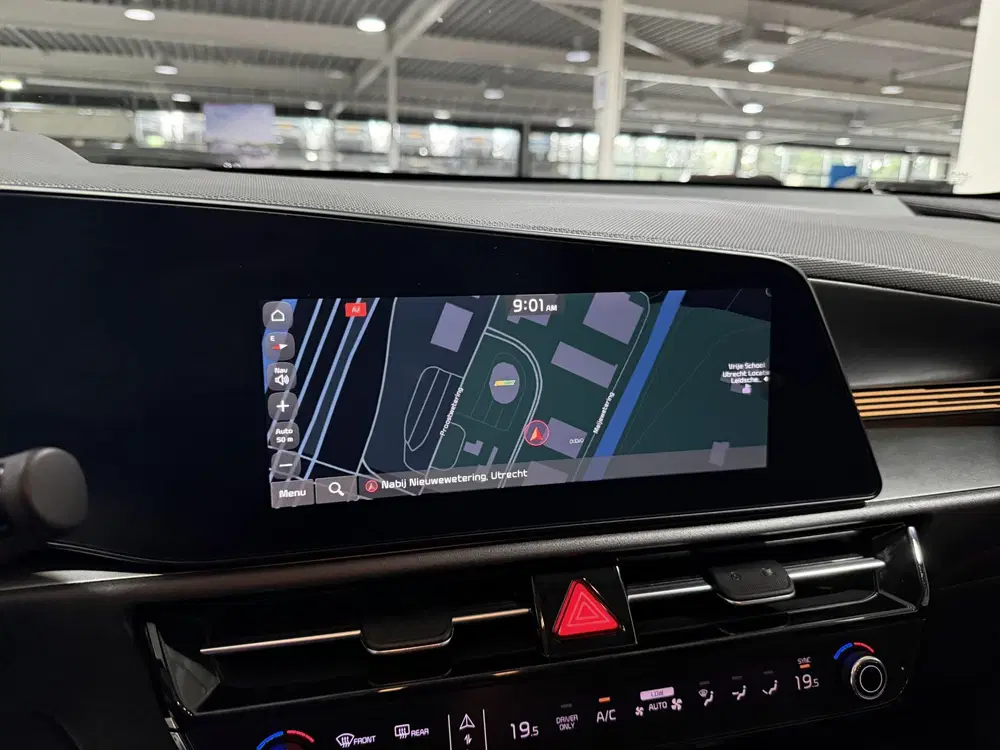 Kia Niro 1.6 GDi Hybrid DynamicPlusLine 18 inch uit 2023, foto 16