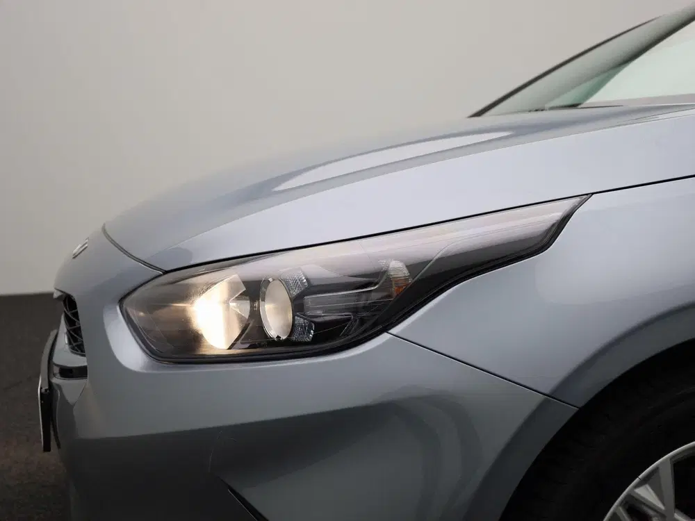 Kia Ceed Pulse 1.0 T-GDi 120 MHEV DCT ISG uit 2024, foto 17