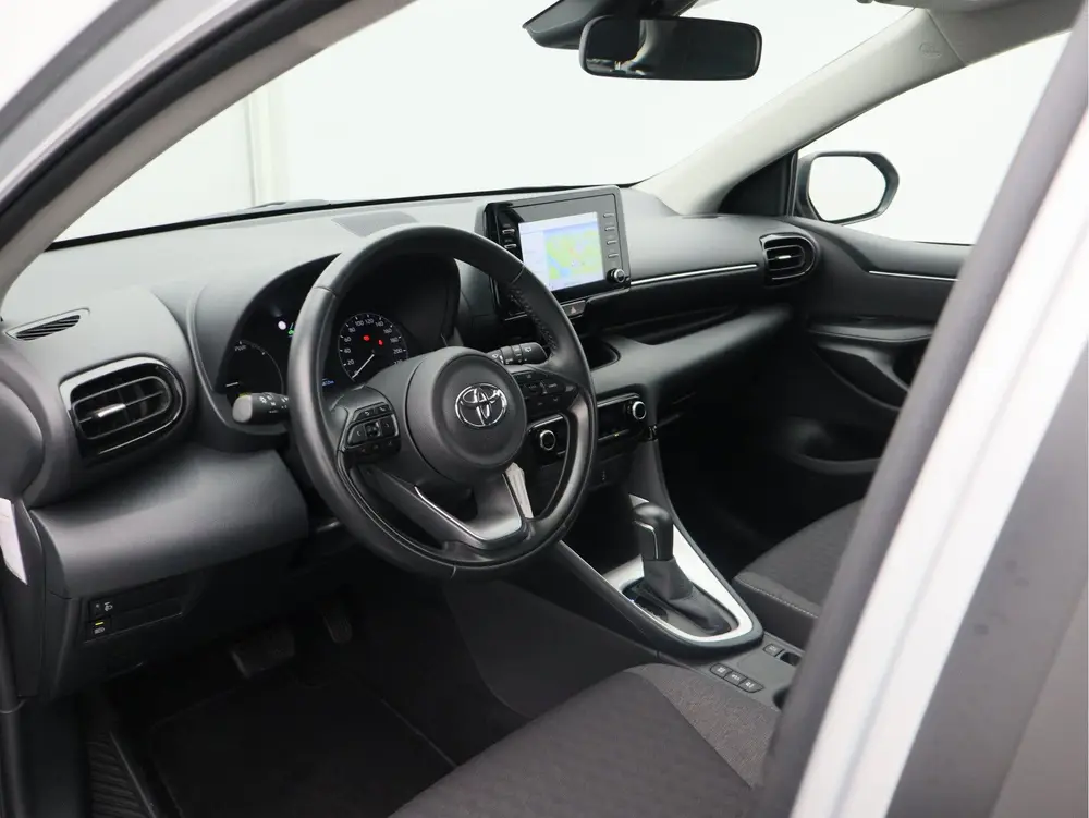 Toyota Yaris 1.5 Hybrid Active uit 2022, foto 7