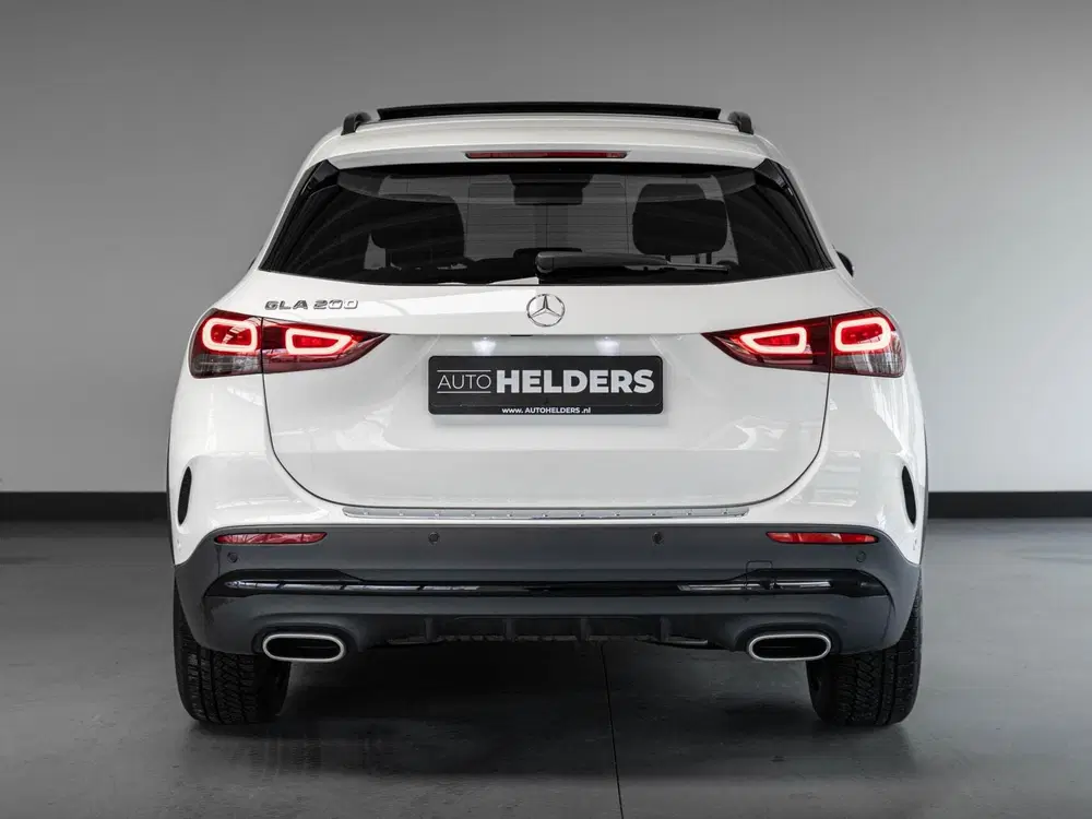 Mercedes-Benz GLA 200 AMG Line Pano ACC 19' uit 2022, foto 7