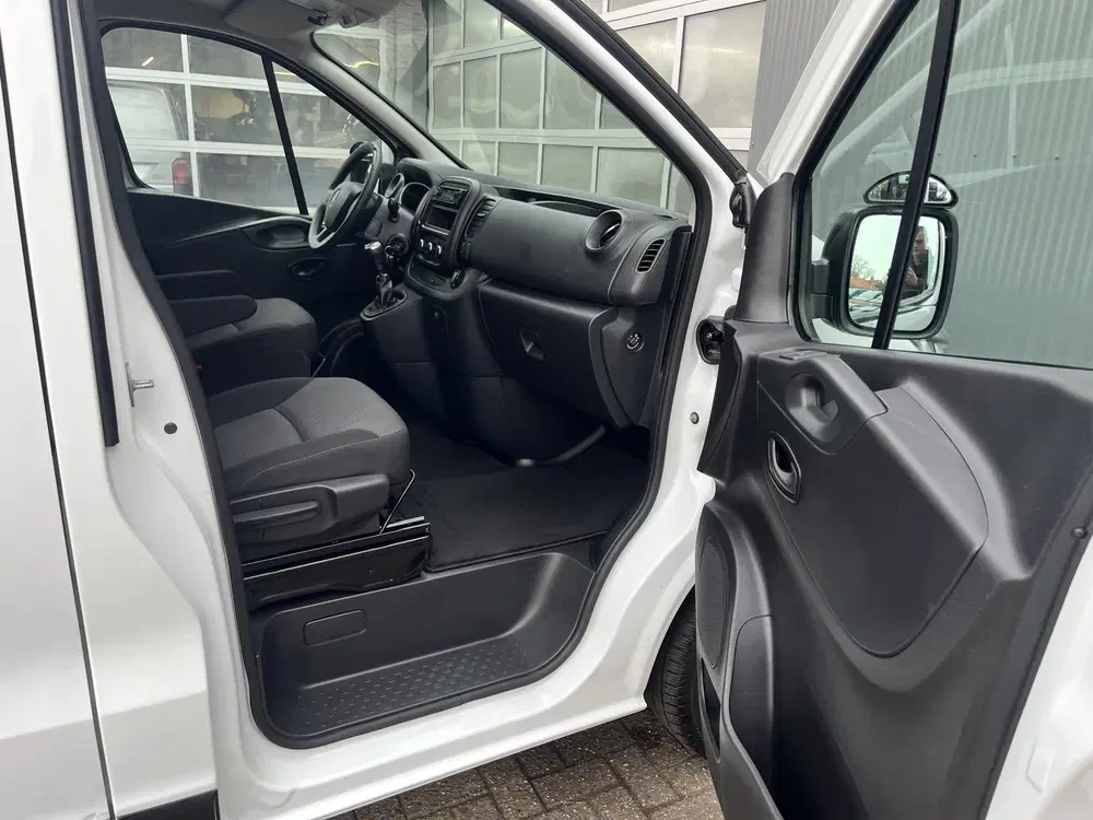 Renault Trafic 2.0 dCi L1H1 120pk Airco Cruise controle K uit 2021, foto 9