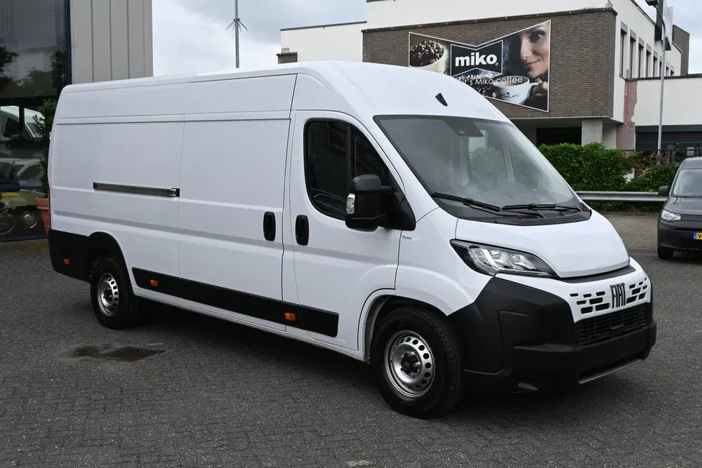 Fiat Ducato L4H2 Maxi 140 pk 2.2 MultiJet Camera uit 2024, foto 9