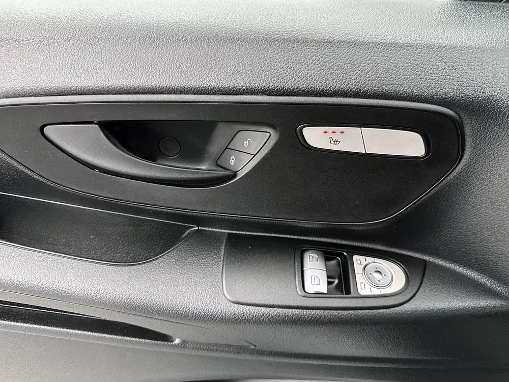 Mercedes-Benz Vito 116 CDI L2 Pro Multibeam Led Trekhaak Car uit 2024, foto 10