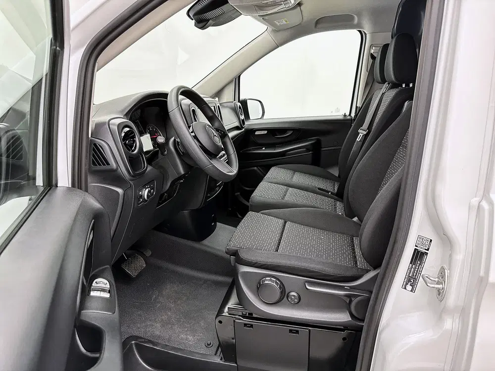 Mercedes-Benz Vito 116 CDI L2 Pro Multibeam Led Trekhaak Car uit 2024, foto 9
