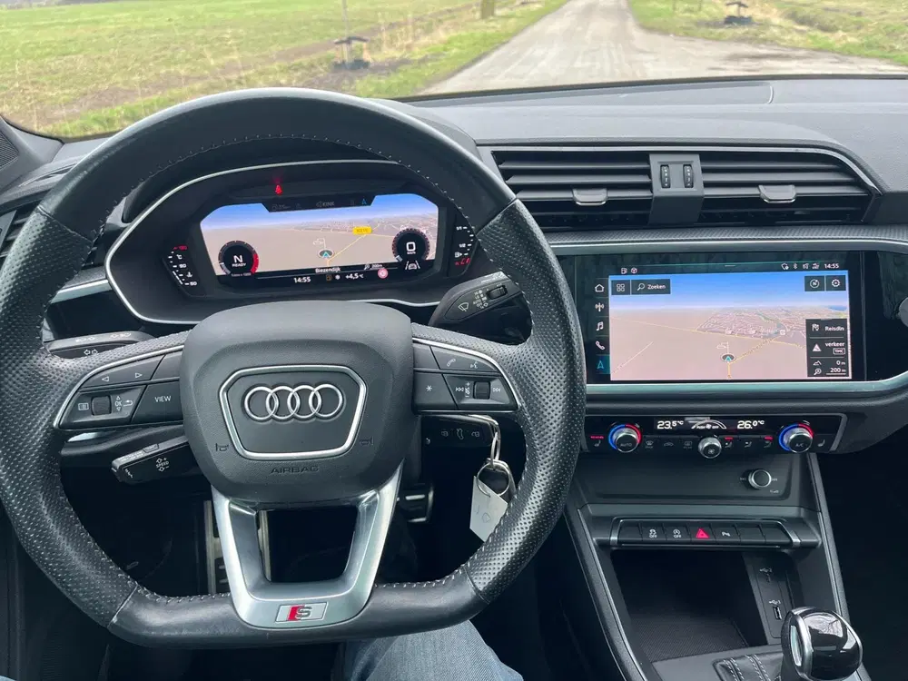 Audi Q3 35 TFSI S edition Pano 1e eig uit 2021, foto 15