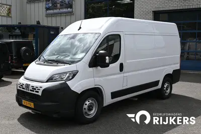 Fiat Ducato L2H2 2.2 MultiJet 140 pk 3.5t Camera uit 2024