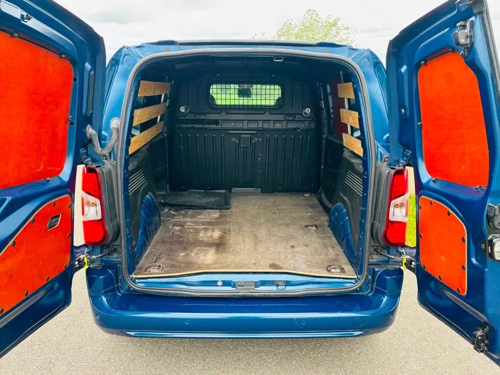 Peugeot Partner 1.5 BlueHDI Premium L1 H1 uit 2019, foto 11
