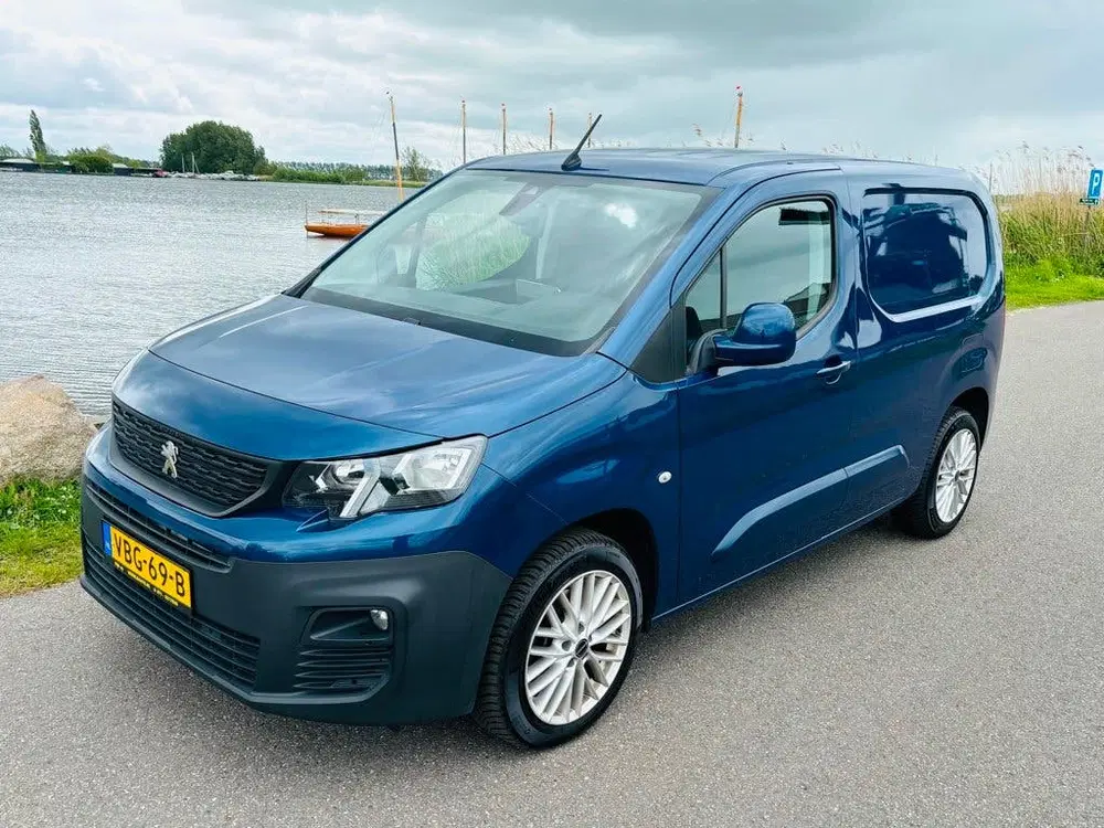 Peugeot Partner 1.5 BlueHDI Premium L1 H1 uit 2019, foto 3