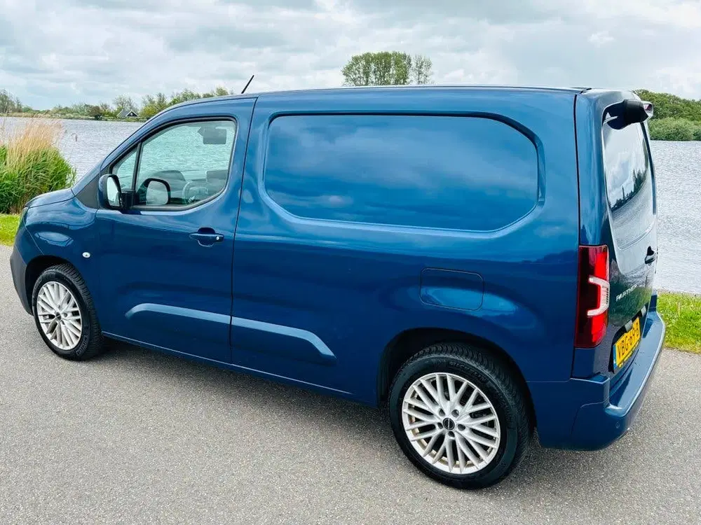 Peugeot Partner 1.5 BlueHDI Premium L1 H1 uit 2019, foto 5